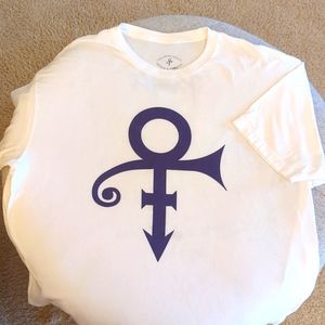 Hi! This is Dan. I'm selling a slightly worn (less than 5 times Prince T-shirt.
